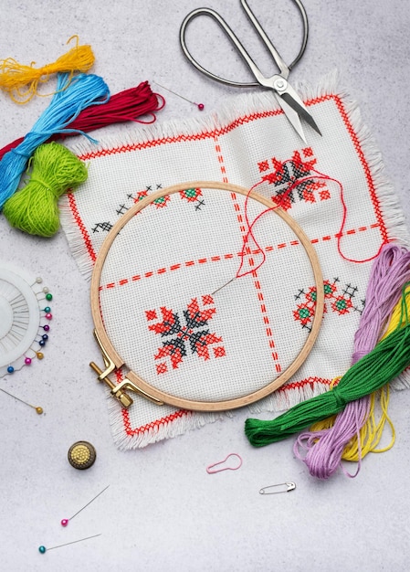 Komplet narzędzi do haftu